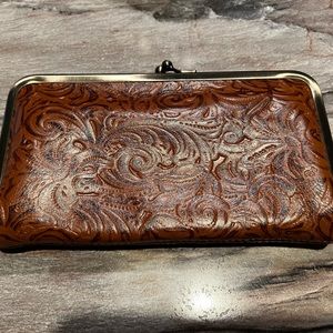Patricia Nash Everly Leather Frame Wallet